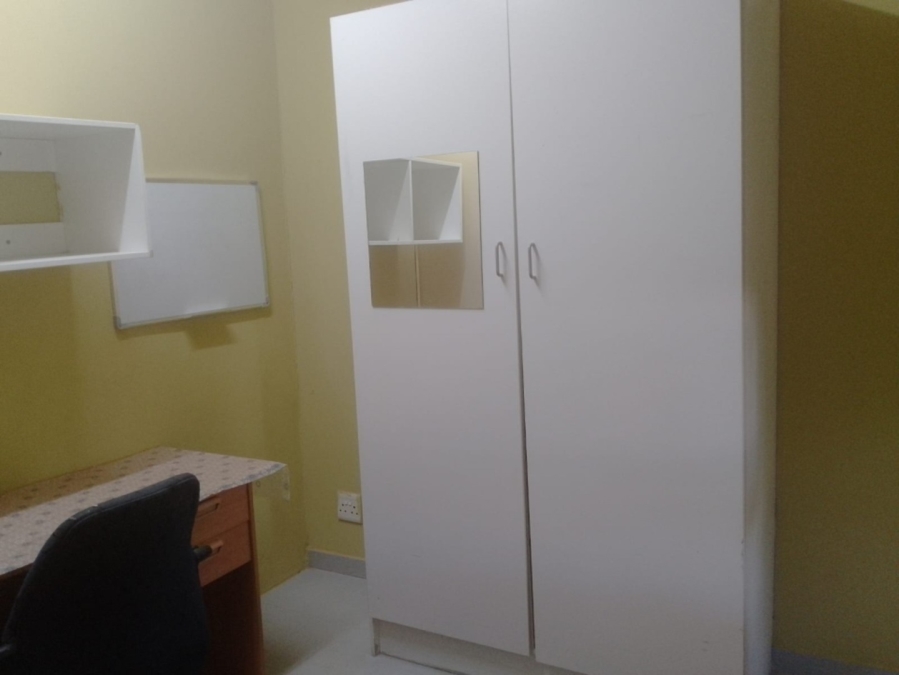 1 Bedroom Property for Sale in Brandwag Free State